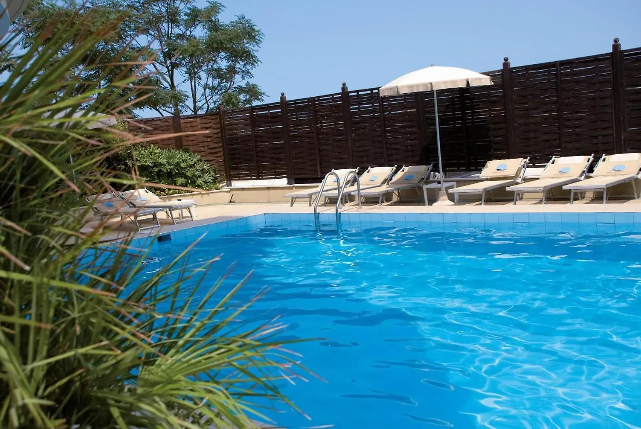 Metropolitan Family Hotel Milano Marittima 4*,  Itálie